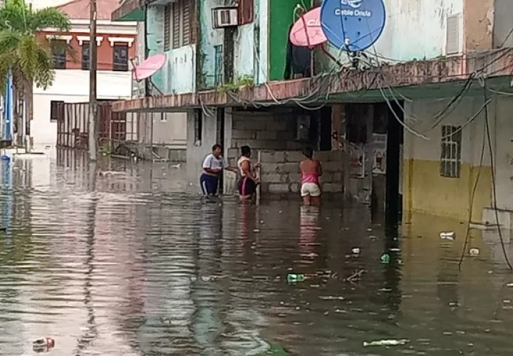  Varias viviendas en la comunidad Sagrada Resurrección se vieron afectadas por el desborde del río. Foto: Diomedes Sánchez