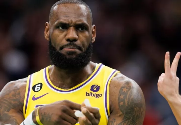 LeBron James jugador de los Lakers. Foto: EFE