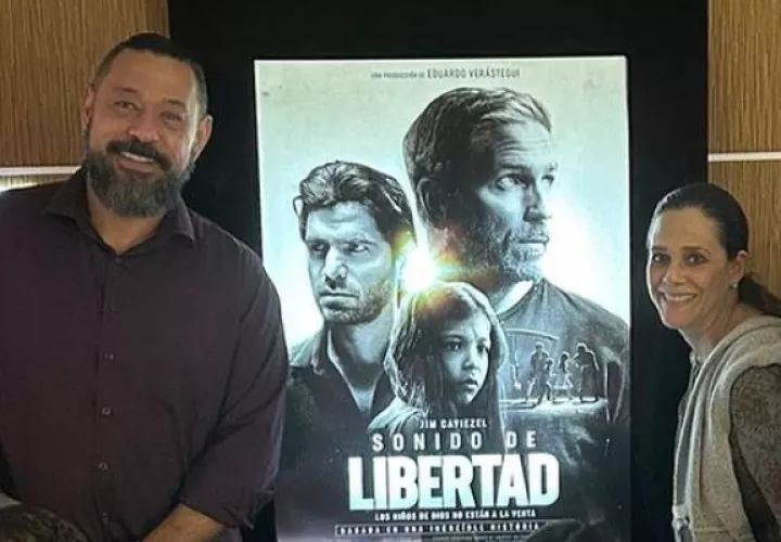Jaime Newball y Lissette Condassin. Foto: Instagram / @lcondassin