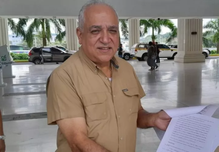 “Foco” han mantenido sistemáticamente una "campaña sucia" contra Martinelli, dice Camacho. Foto: Cortesía