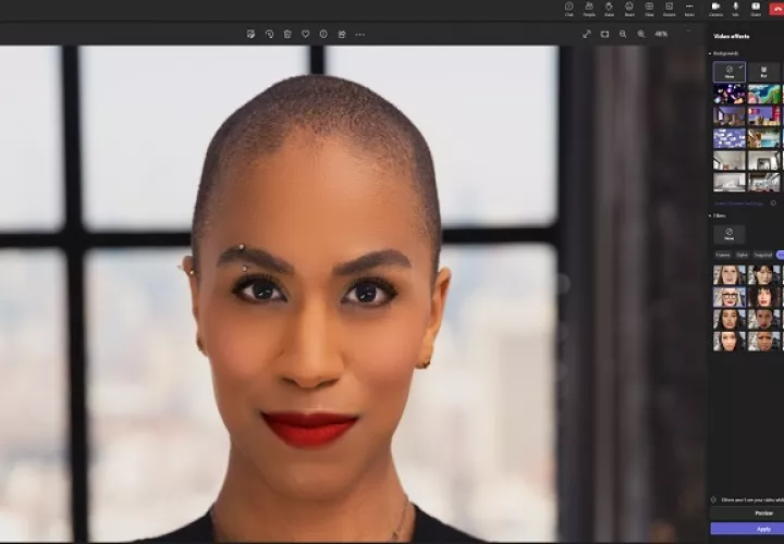 La aplicación de Maybelline Beauty en Microsoft Teams permite a los usuarios ajustar su estilo personal de manera rápida. Foto: Cortesía