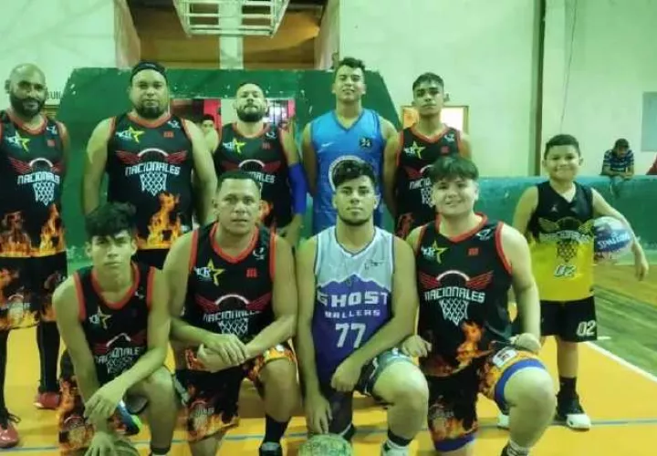 Equipo de Nacionales en el baloncesto chiricano. Foto: Cortesía