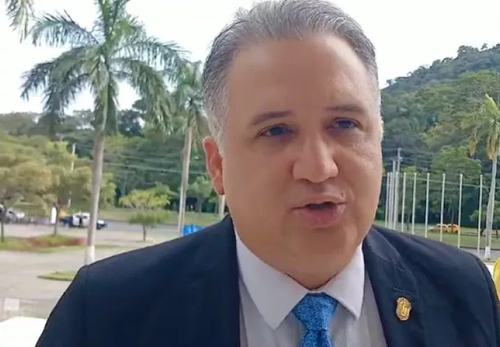 El abogado Alfredo Vallarino. 