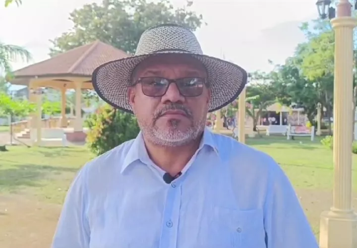 El alcalde Eric Domínguez manifestó que en el Gacebo del Parque 15 de enero será el epicentro del tambor antonero. Foto. Cortesía