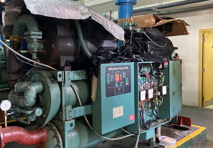 Debido al daño sufrido en los chillers, se mantienen fuera de servicio los quirófanos y sala de partos. Foto: Eric A. Montenegro