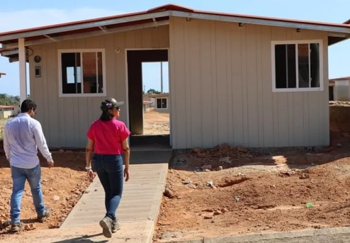 Un avance de 91% presenta la Urbanización Nuevo Cartí, que se construye en la comarca Guna Yala. Foto: Diomedes Sánchez,