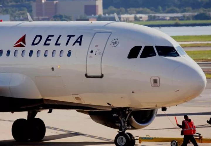 Delta Air Lines ganó 2.572 millones de dólares en los tres primeros trimestres del año. Foto: EFE