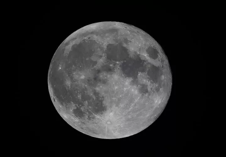 Sin la Luna, la vida en la Tierra sería diferente. Foto: EFE