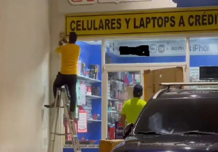 La sede regional del Banco Hipotecario y un supermercado ubicados en Arraiján cabecera también resultaron afectados. Foto. Eric Montenegro