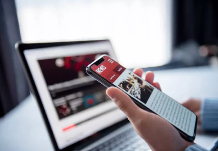 Con la popularidad de las redes sociales, han proliferado medios digitales. Foto ilustrativa