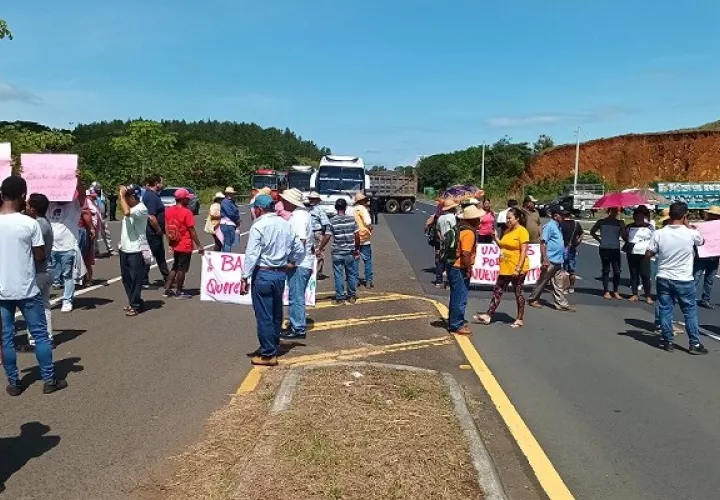 Los pobladores  aseguran que el hospital es la necesidad de todo un pueblo. Foto: Melquiades Vásquez
