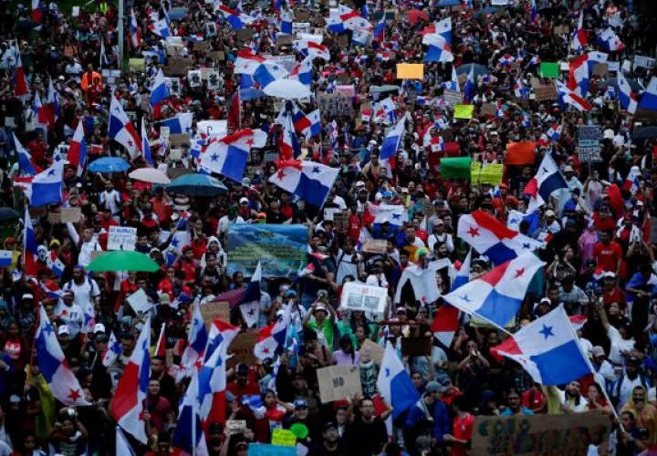 Un total de 445 personas fueron aprehendidas durante los cinco días de protestas en Panamá. Foto: EFE
