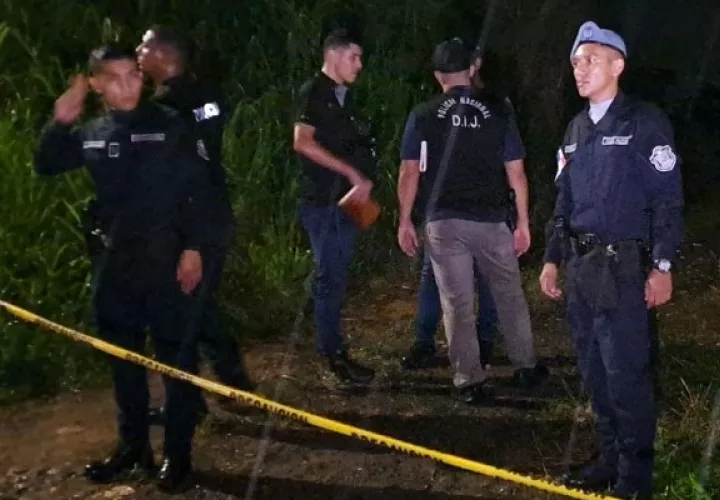 En La Invasión, la Policía Nacional llegó para acordonar toda la escena. Foto/Cortesía