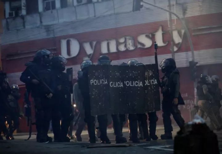 Panamá lleva tres semanas sumida en una ola de protestas y cierres de calles en contra de la minería.