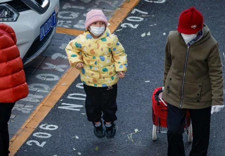 Las autoridades chinas están alertas ante el aumento de este tipo de neumonía. Foto: EFE
