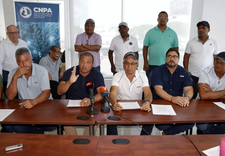 Los pescadores advirtieron que defenderán su fuente de ingreso. Foto: Víctor Arosemena