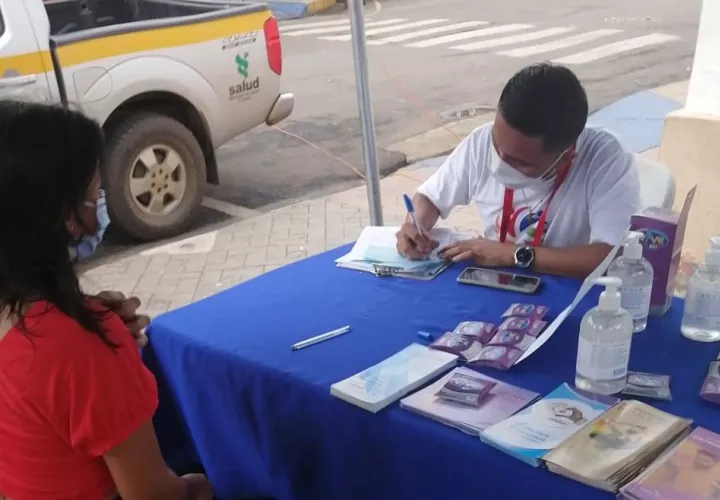 Muchos de estos pacientes, provienen de otras regiones del país y reciben atención médica en la provincia, principalmente para evitar ser señalados. Foto, Thays Domínguez