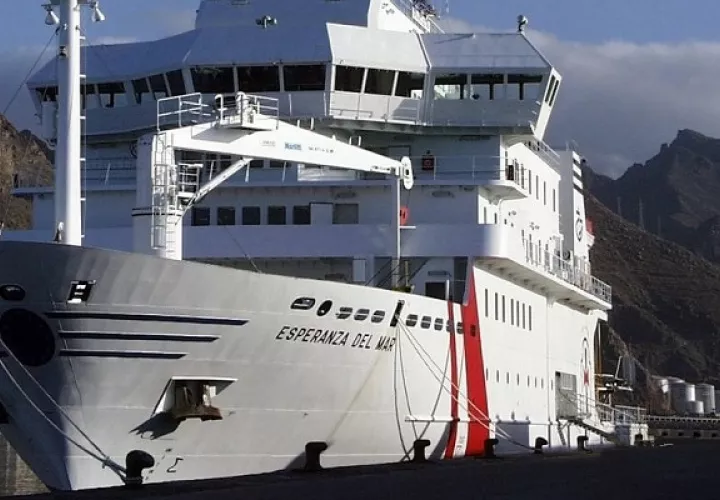 El navío español Esperanza del Mar rescató a buque con bandera panameña. 