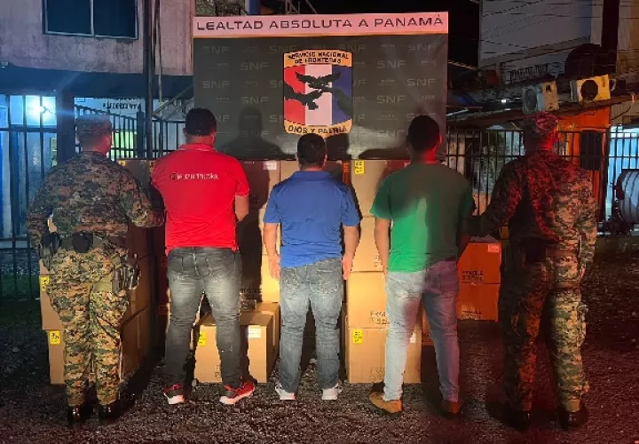 La mercancía recuperada tenía una denuncia de hurto, y se estima que está valorada en unos $100,000 aproximadamente. Foto. Cortesía Senafront