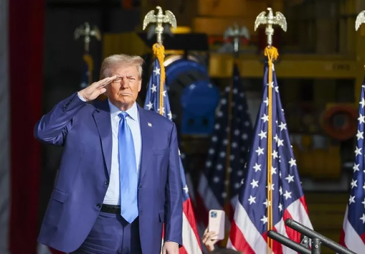 Trump arremetió nuevamente este sábado contra Biden y su política exterior. Foto: EFE