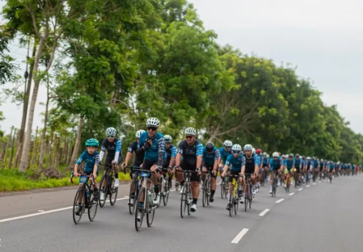 Corredores de la pasada edición del Gran Fondo. Foto: Cortesía