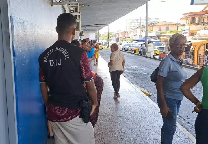 "Nene" fue auxiliado y trasladado hacia urgencias del hospital Dr. Manuel Amador Guerrero, donde se informo su deceso. Foto: Diomedes Sáchez.