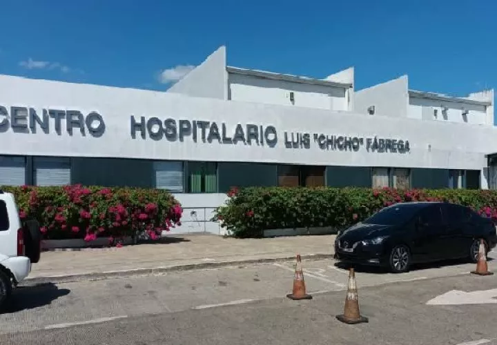 Saúl Guerra, de 29 años estuvo por 4 meses en el hospital Luis Chivho Fábrega donde falleció. Foto. Archivo