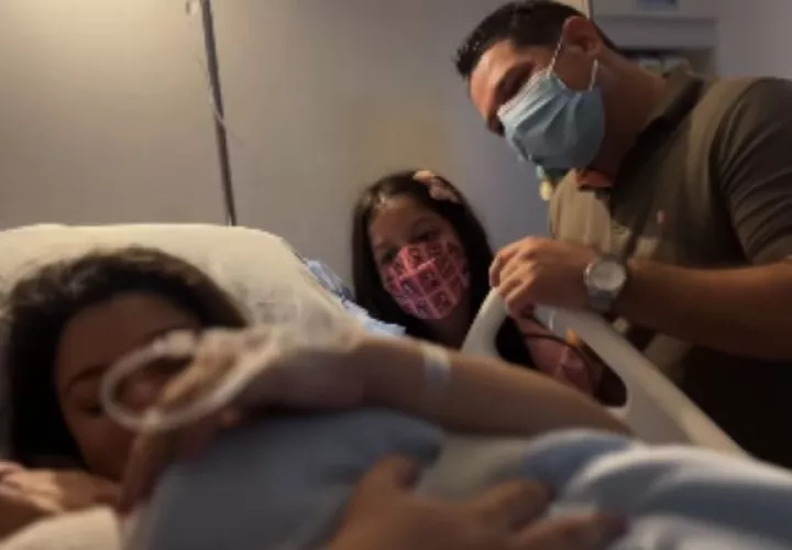 Nació Jorge Adrián, el hijo de la cantante Margarita Henríquez. Foto: Cortesía
