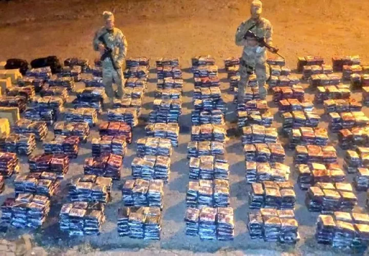 En lo que va de este año, el Senan ha incautado 74,398 paquetes de sustancias ilícitas, mediante la ejecución de 132 operaciones navales. Foto. Senan