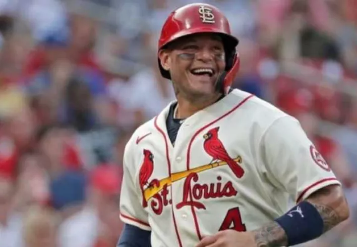 El exreceptor puertorriqueño Yadier Molina. Foto: EFE