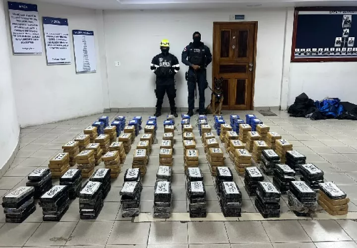 Por el momento, las autoridades no han reportado ninguna detención por este caso de tráfico internacional de drogas. Foto. Proteger y Servir