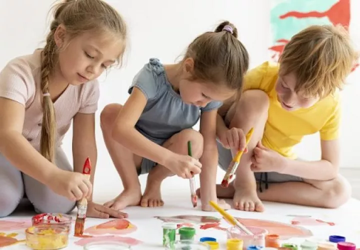 Cursos de pintura. Foto: Ilustrativa / Freepik