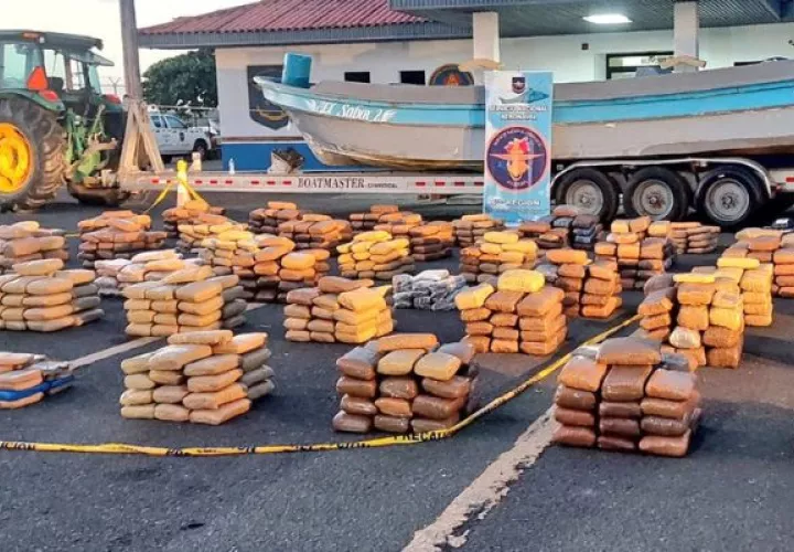 Decomiso de droga en Punta Mala. Foto: Cortesía SENAN