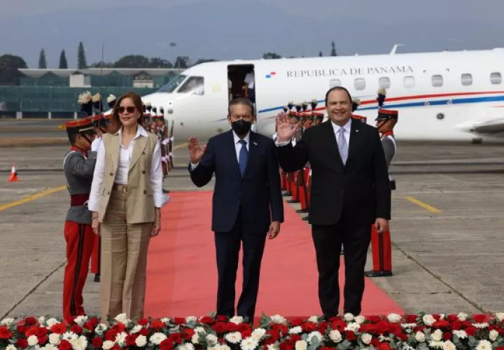 Investidura de presidente electo de Guatemala, Bernardo Arévalo de León. Foto: EFE