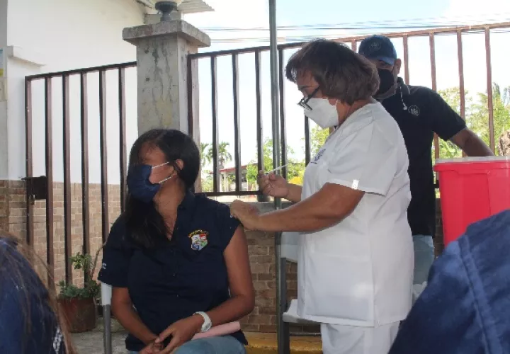 De 2021 al 2023 en la provincia de Panamá Oeste se aplicaron un aproximado de 1,190, 936 dosis de las vacunas contra la Covid-19. Foto. Eric Montenegro