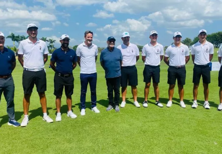 Golfistas panameños que inician la batalla por el título. Aurelio Martínez