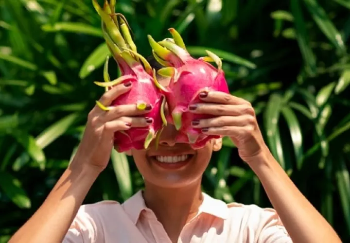 La pitahaya también es conocida como la fruta del dragón. Foto: Ilustrativa / Freepik