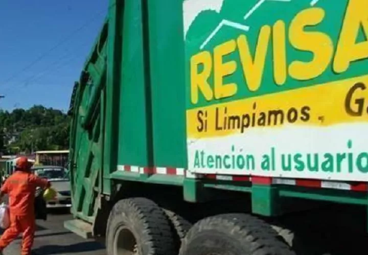 El incendio  afecta el sistema de recolección de basura. Foto: Grupo Epasa
