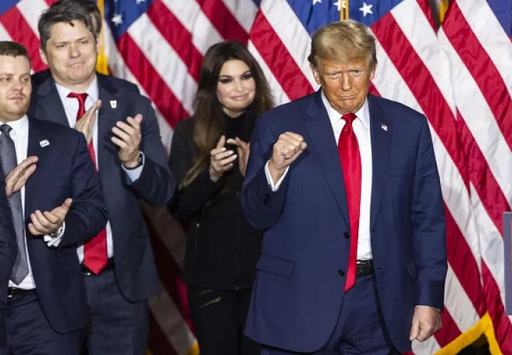 Trump recordó  que el país sufre una "invasión" con la llegada de migrantes a la frontera. Foto: EFE