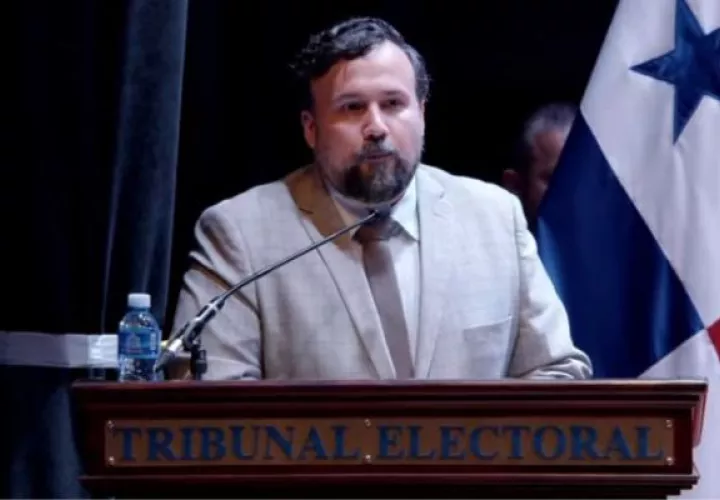 El director del Centro de Estudios y Monitoreo Digital del Tribunal Electoral, Leopoldo Alfaro. Foto: Cortesía