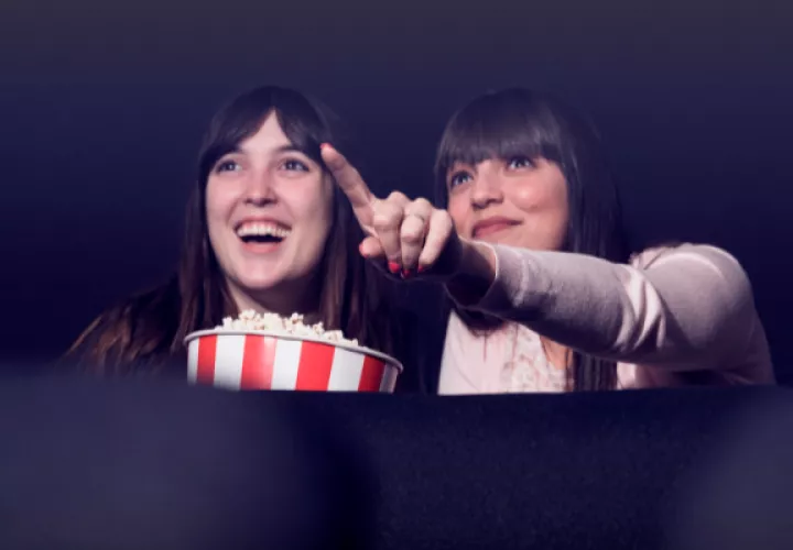Hay dos muestras cinematográfica en curso. Foto: Ilustrativa / Freepik 