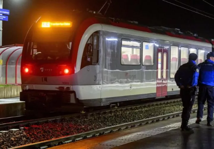 Todos los rehenes fueron liberados sanos y salvos en tren suizo. Foto: EFE