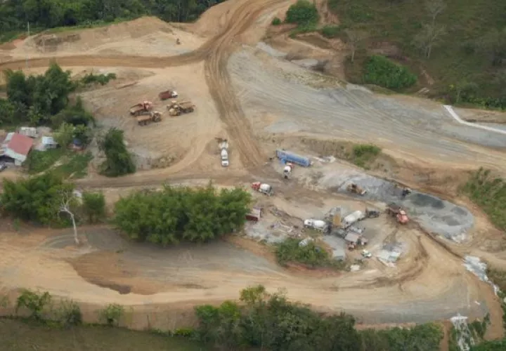 El proyecto se divide en tres tramos: Las Garzas – Cañita (46 km), Cañita – Agua Fría (98.2 km) y Agua Fría - Yaviza (102 km). Foto: Cortesía