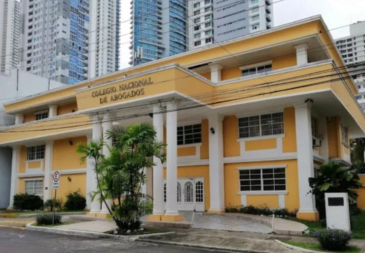 Prohibir el acceso al expediente a un abogado, nefasto precedente, advierte el colegio de abogados. Foto: Cortesía