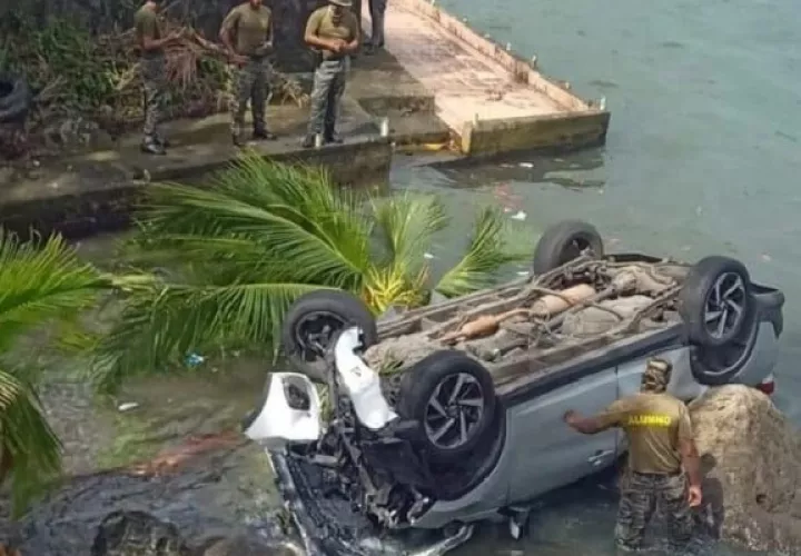 Las seis personas fueron trasladas al cuarto de urgencias del Centro de Salud de Portobelo, donde les brindaron los primeros auxilios. Foto. Cortesía