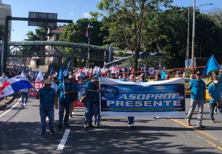 Gremios docentes advierte movilizaciones durante la semana de organización escolar que inicia el 26 de febrero.  Cortesía