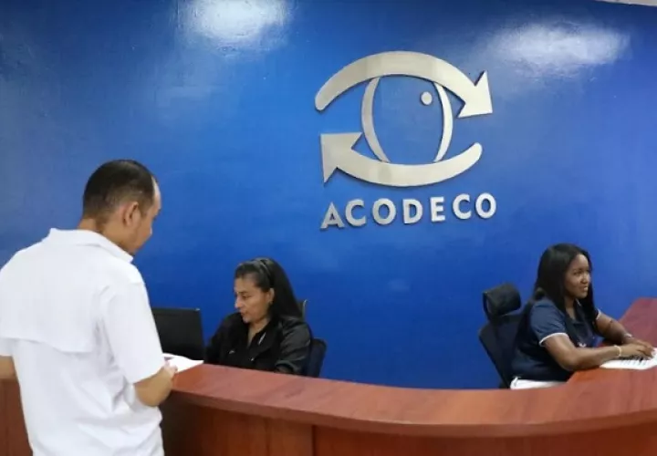 Las irregularidades pueden reportarse a través de los canales de Acodeco. Foto: Cortesía