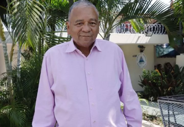 Muñoz señaló directamente a los contrincantes políticos de la 'Alianza para Salvar a Panamá' . Foto: Víctor Arosemena