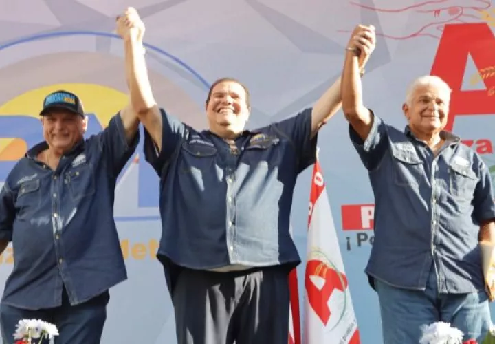 El candidato presidencial reiteró su inocencia y señaló que su único delito fue defender al pueblo de Panamá de quienes quieren robarle la esperanza. Foto: Luis Ávila