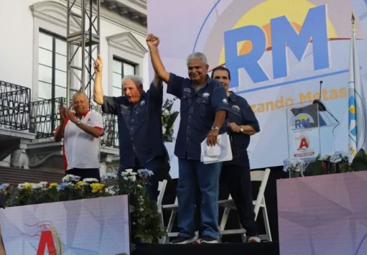 La Alianza para Salvar a Panamá promete un plan de gobierno para acabar con el retraso donde está sumergido el país. Foto: Víctor Arosemena